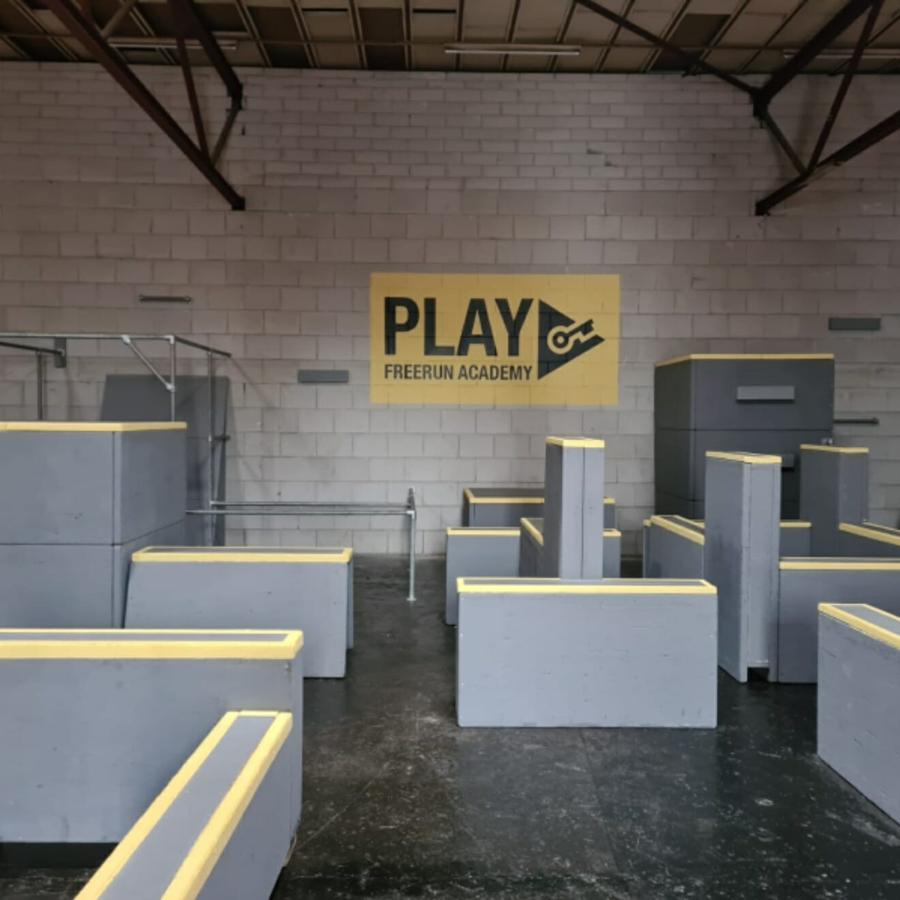 Play Freerun Academy